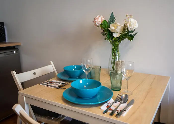 Downtown - Location, Metro&trams Nearby - By Rentujemy Varsovie